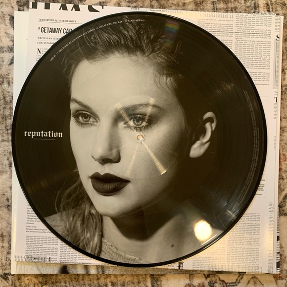 Taylor Swift Vinyls: 1989, Reputation, Lover and Midnights. THE BOPS COLLECTION! - Picture 6 of 15